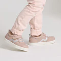 Blush XO Trainer - Image 3