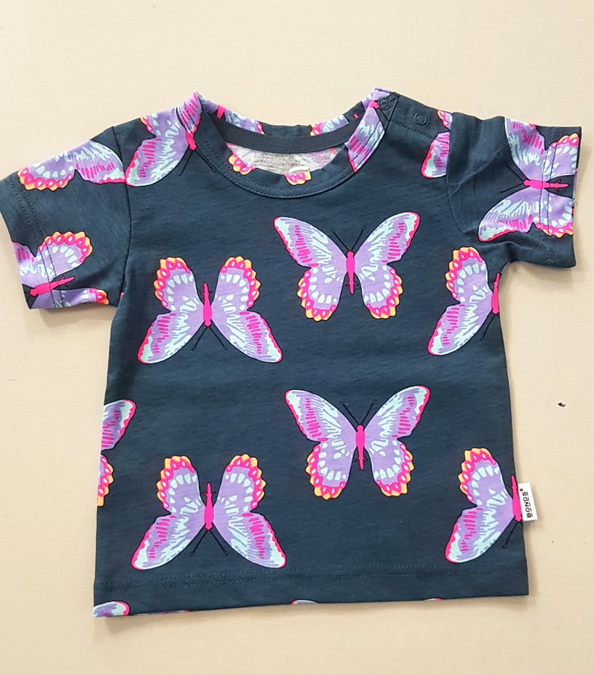 Bonds Butterfly Tee (size 000 only)