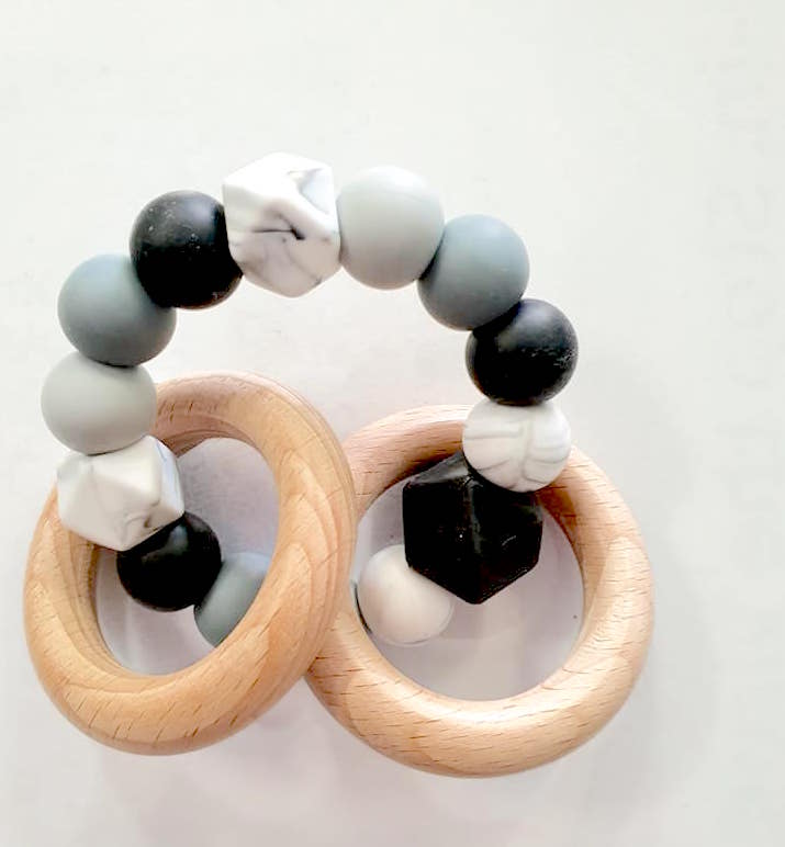 Teething Rattle Ring - Various Colours - Image 4