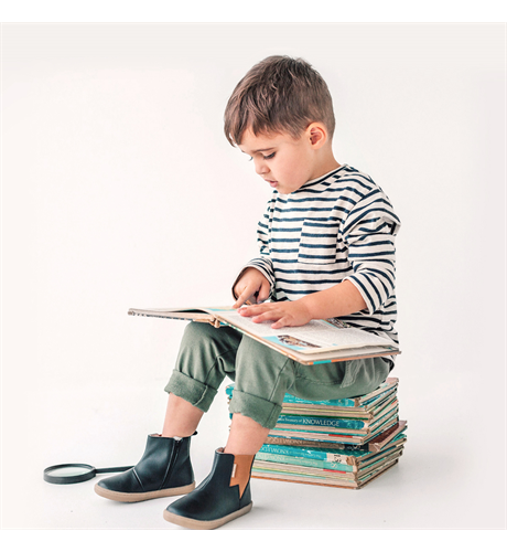 Black Electric Boots - Image 4